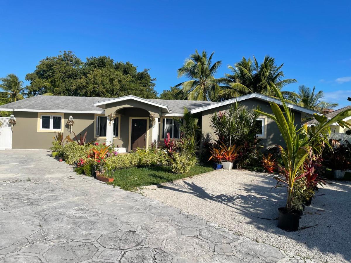 Kendra'S Place Apartment Nassau Exterior photo