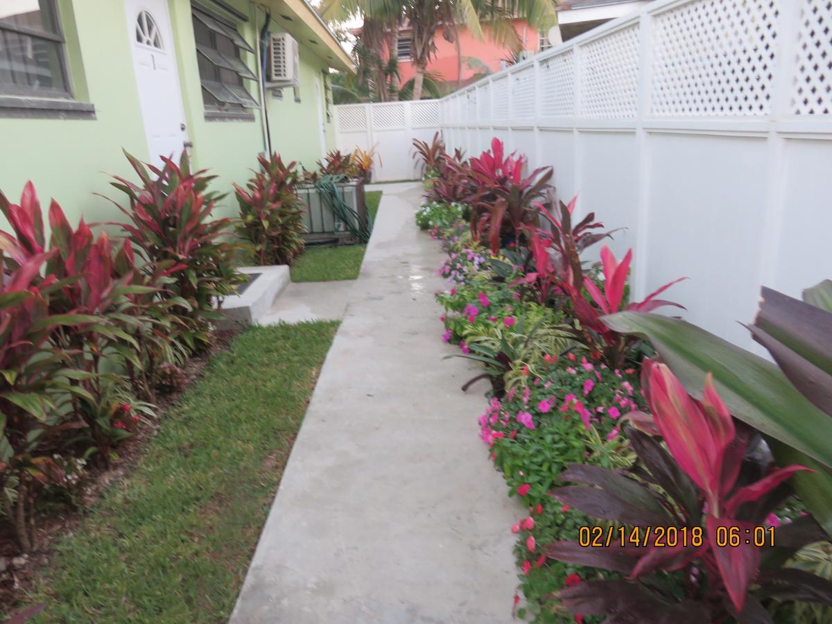 Kendra'S Place Apartment Nassau Exterior photo